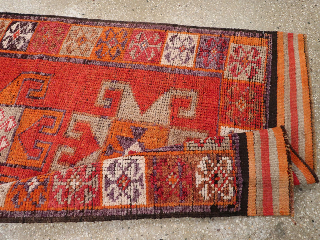 Vintage Turkish Anatolian Tribal Runner, No.30709 - Staging