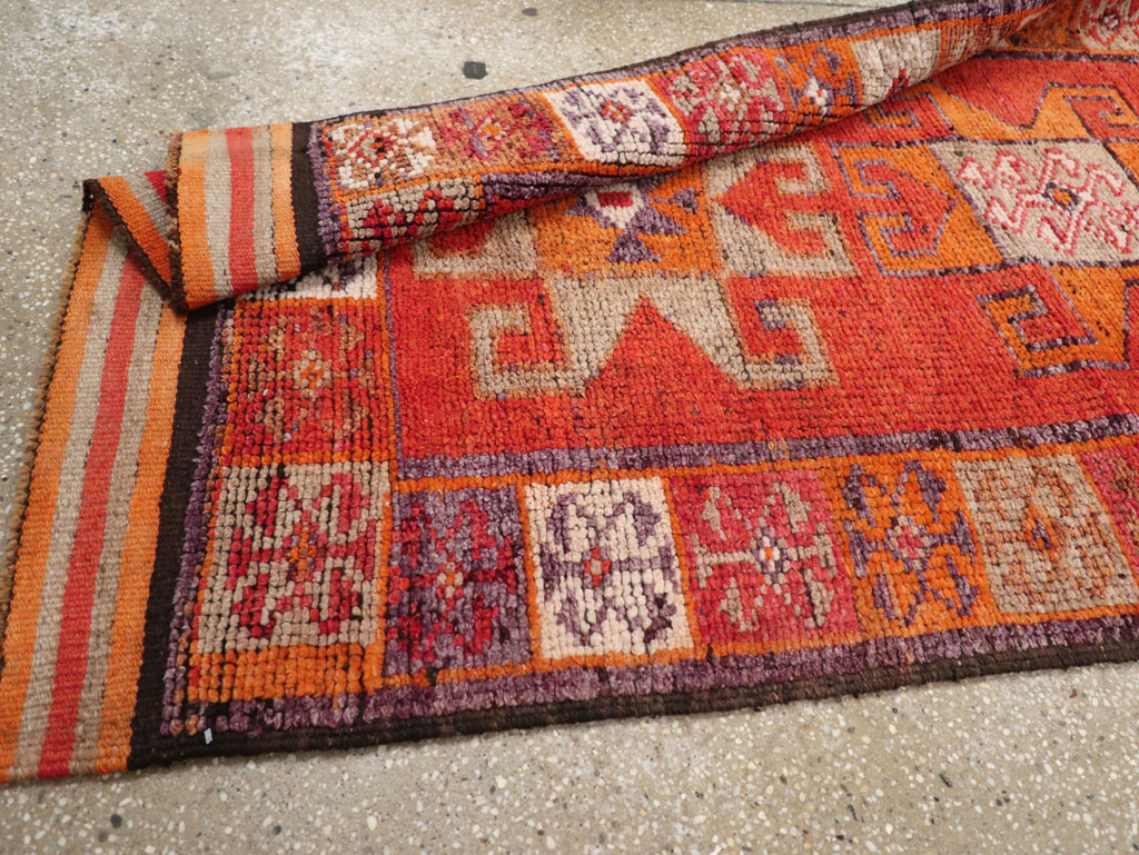 Vintage Turkish Anatolian Tribal Runner, No.30709 - Staging