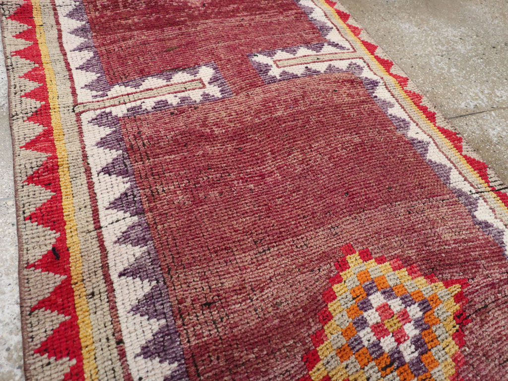 Vintage Turkish Anatolian Runner, No.30710 - Staging
