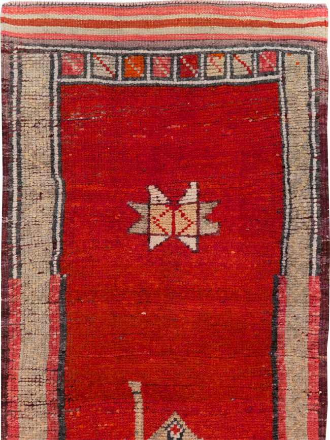 Vintage Turkish Anatolian Runner, No.30718 - Staging