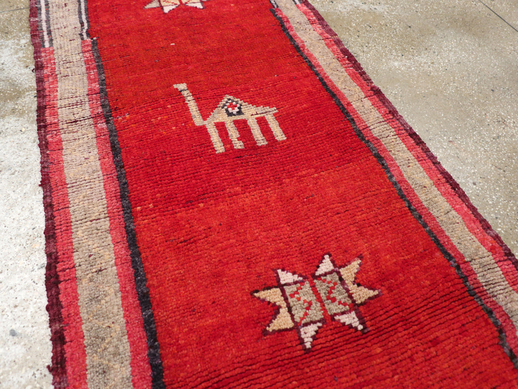 Vintage Turkish Anatolian Runner, No.30718 - Staging