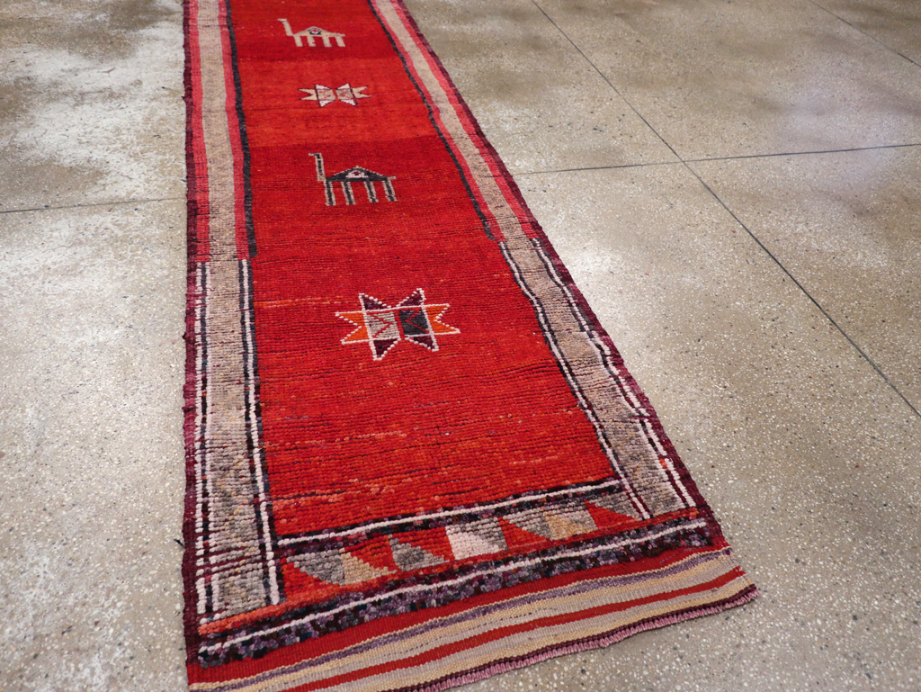 Vintage Turkish Anatolian Runner, No.30718 - Staging