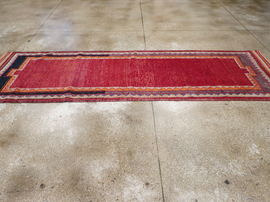 Vintage Turkish Anatolian Runner, No.30719 - Staging