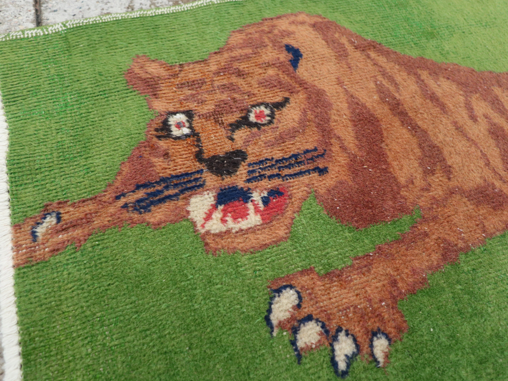 Vintage Turkish Anatolian Pictorial Throw Rug, No.30723 - Staging