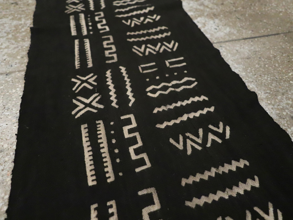 Vintage Indonesian Textile Runner, No.30726 - Staging