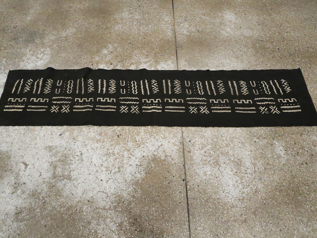 Vintage Indonesian Textile Runner, No.30726 - Staging