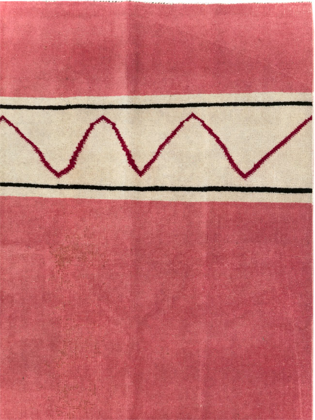 Vintage Turkish Anatolian Art Deco Style Small Room Size Carpet, No.30753 - Staging