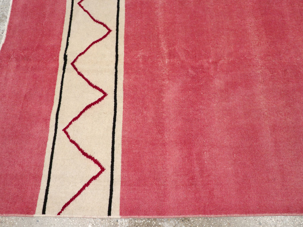 Vintage Turkish Anatolian Art Deco Style Small Room Size Carpet, No.30753 - Staging