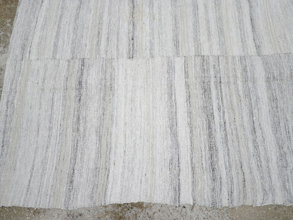 Vintage Turkish Flatweave Kilim, No.30761 - Staging