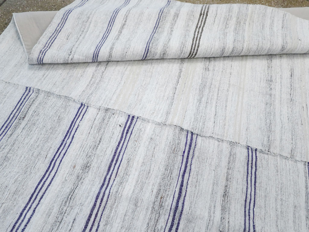 Vintage Turkish Flatweave Kilim, No.30761 - Staging