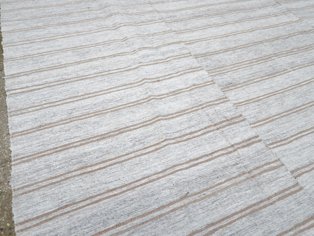 Vintage Turkish Flatweave Kilim, No.30762 - Staging