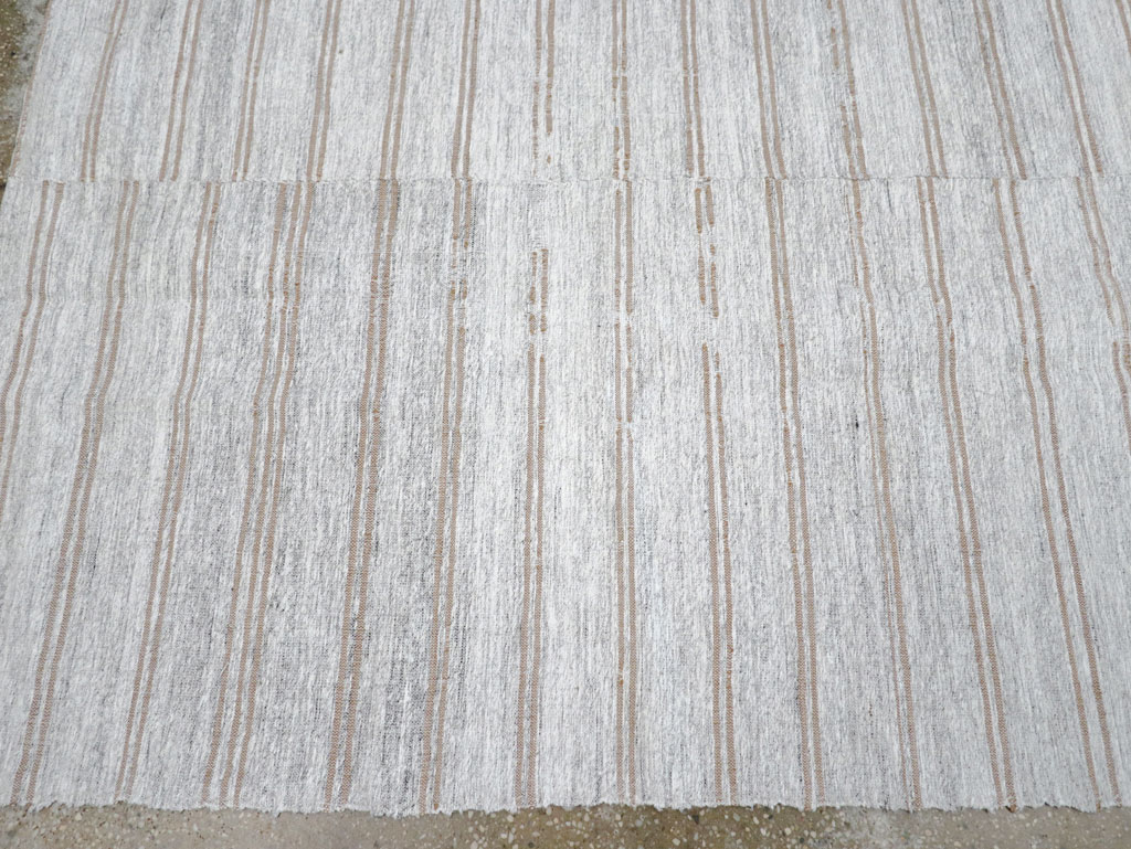 Vintage Turkish Flatweave Kilim, No.30762 - Staging