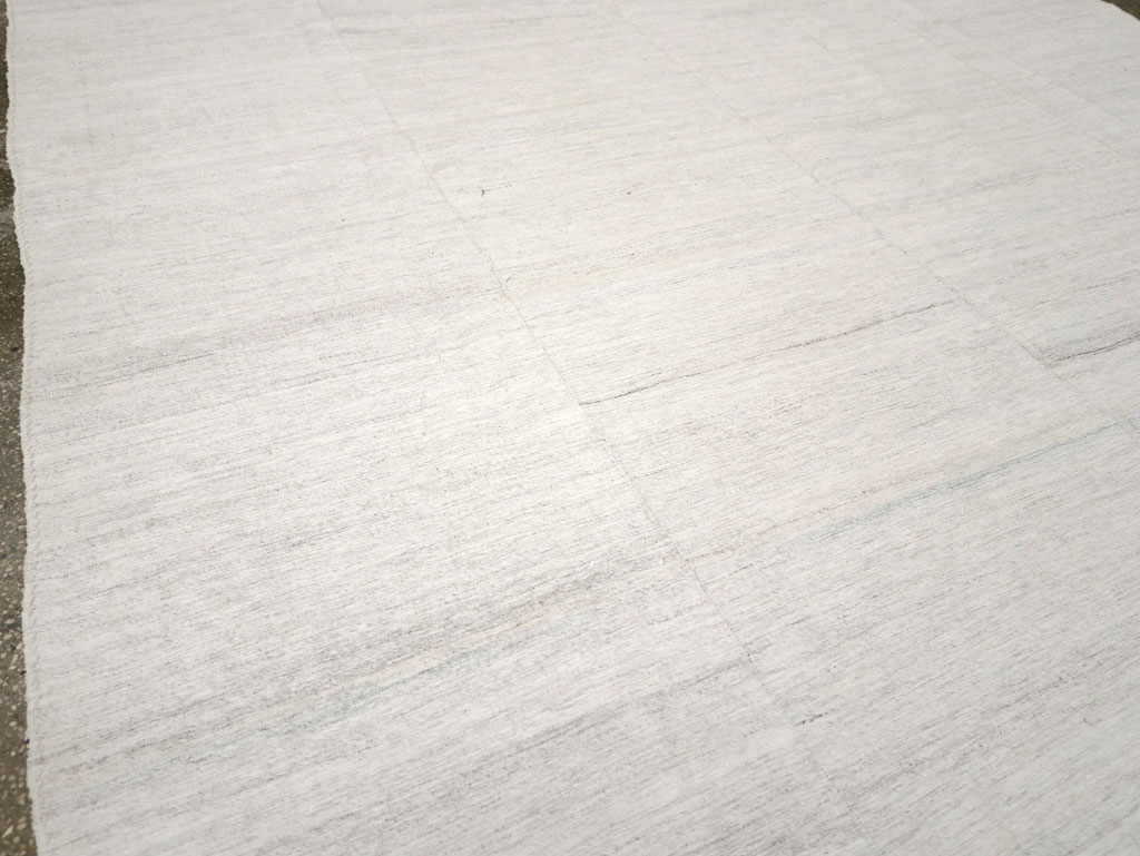 Vintage Turkish Flatweave Kilim Room Size Carpet, No.30774 - Staging