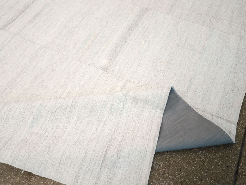 Vintage Turkish Flatweave Kilim Room Size Carpet, No.30774 - Staging