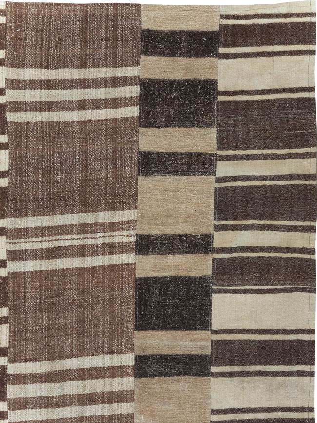 Modern Turkish Flatweave Room Size Carpet, No.30787 - Staging