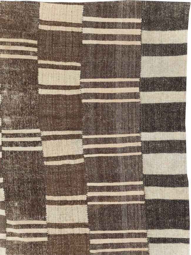 Modern Turkish Flatweave Kilim, No.30789 - Staging