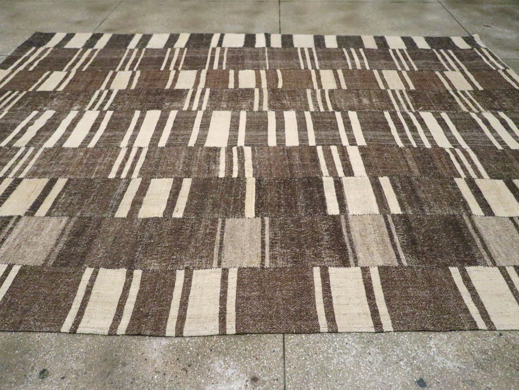 Modern Turkish Flatweave Kilim, No.30789 - Staging