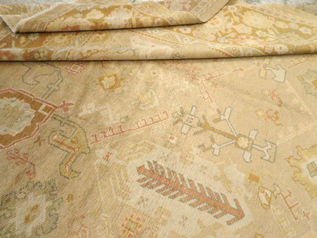 Contemporary Turkish Oushak Room Size Carpet, No.30792 - Staging