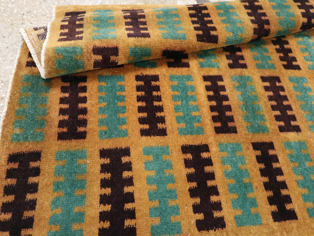 Vintage Turkish Anatolian Deco Rug, No.30794 - Staging