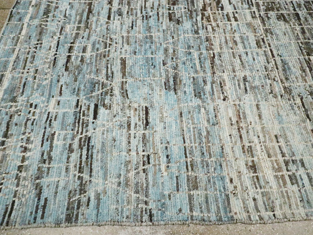 Moroccan Inspired Contemporary Turkish Room Size Carpet, No.30804 - Staging