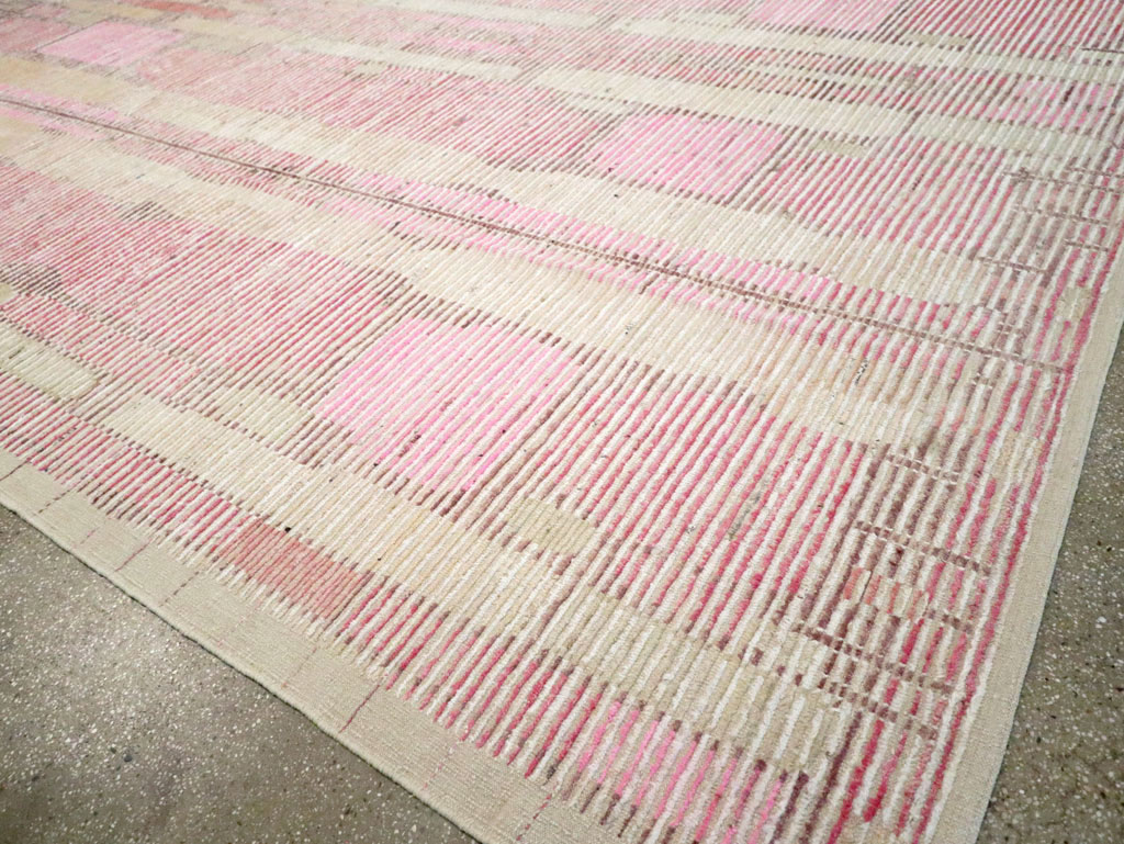 Modern Turkish Large Carpet, No.30809 - Staging
