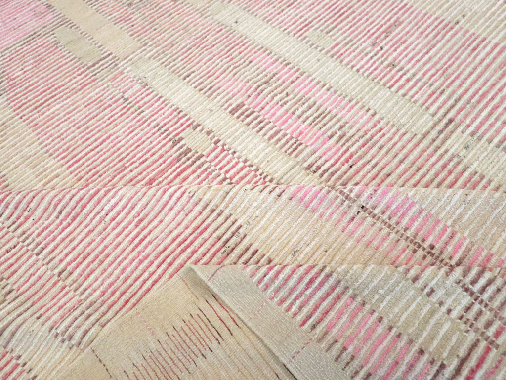 Modern Turkish Large Carpet, No.30809 - Staging