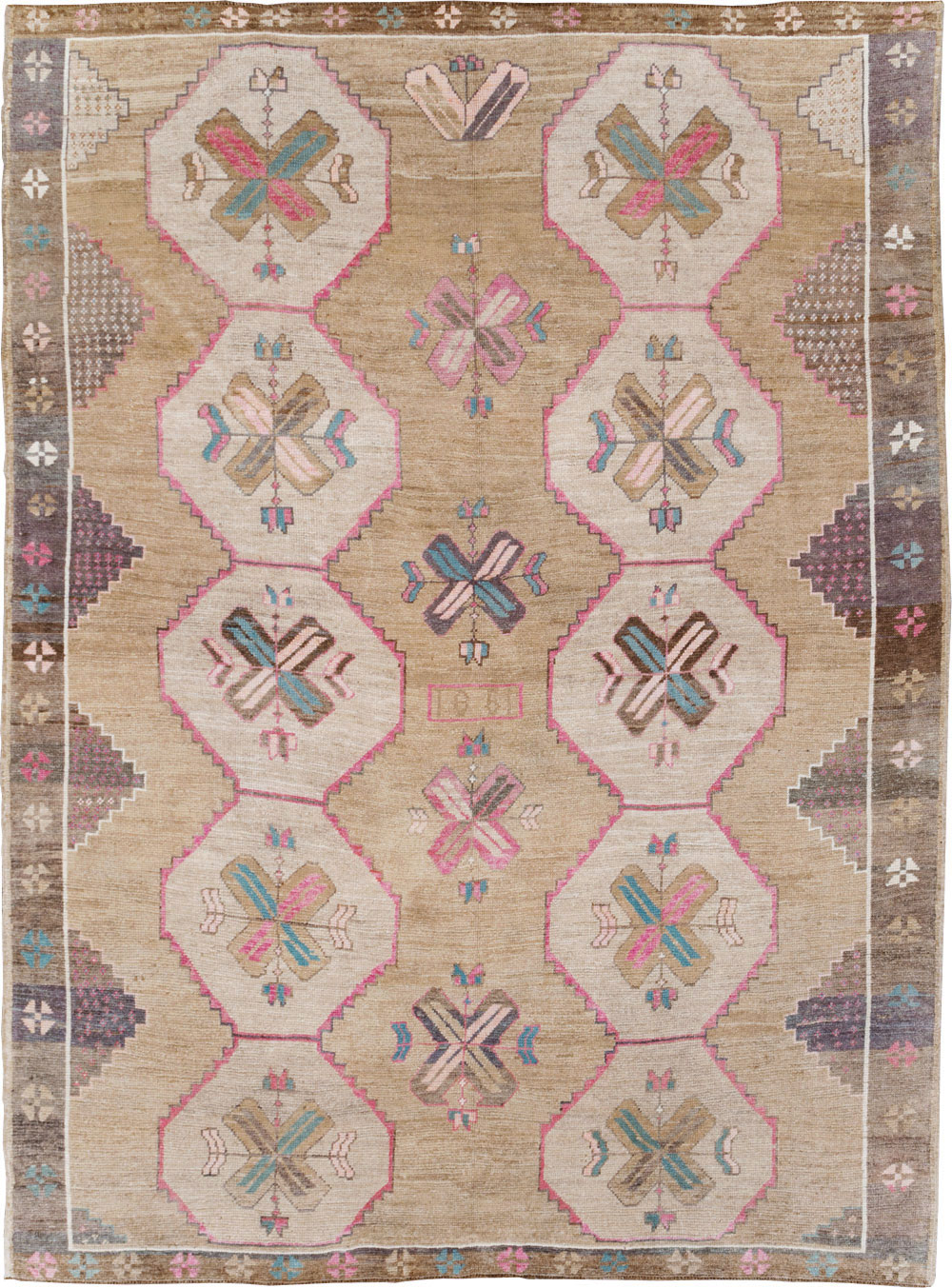 Vintage Turkish Anatolian Room Size Carpet, No.30816 - Staging