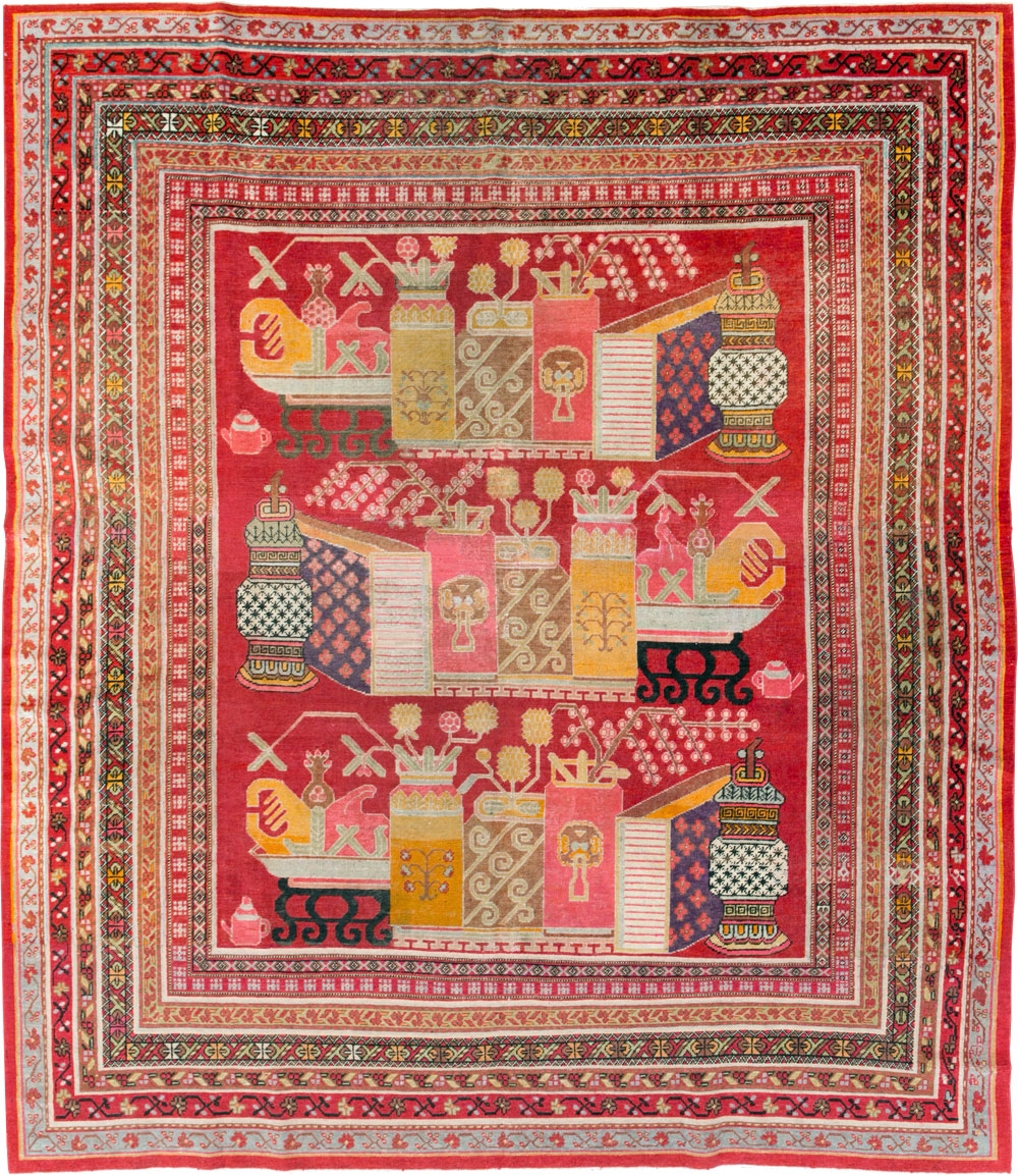 Antique East Turkestan Vase Khotan Small Room Size Carpet, No.30818 - Staging