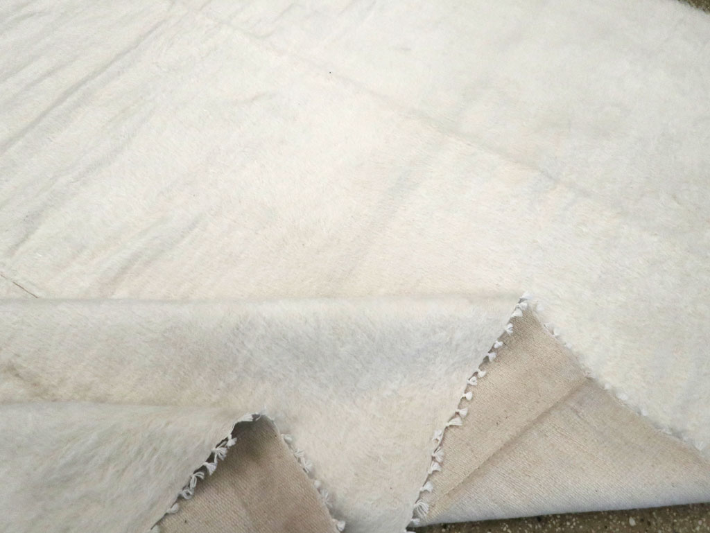 Contemporary Turkish Mohair Room Size Carpet, No.30822 - Staging