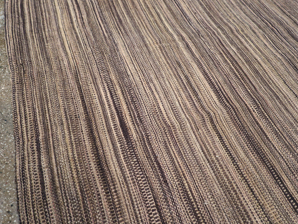 Modern Turkish Flatweave Kilim Large Room Size Carpet, No.30847 - Staging