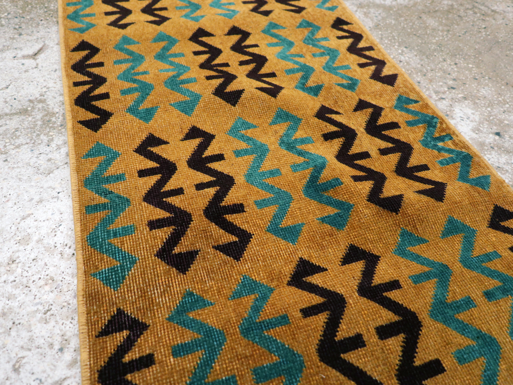 Vintage Anatolian Deco Rug, No.30853 - Staging