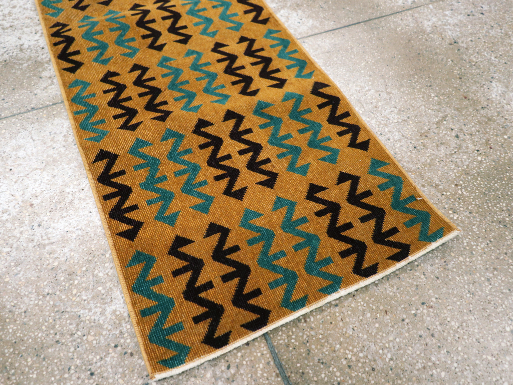 Vintage Anatolian Deco Rug, No.30853 - Staging