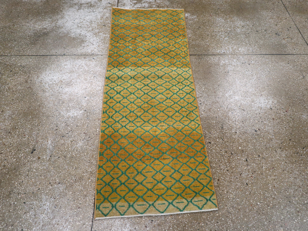 Vintage Turkish Anatolian Deco Rug, No.30854 - Staging