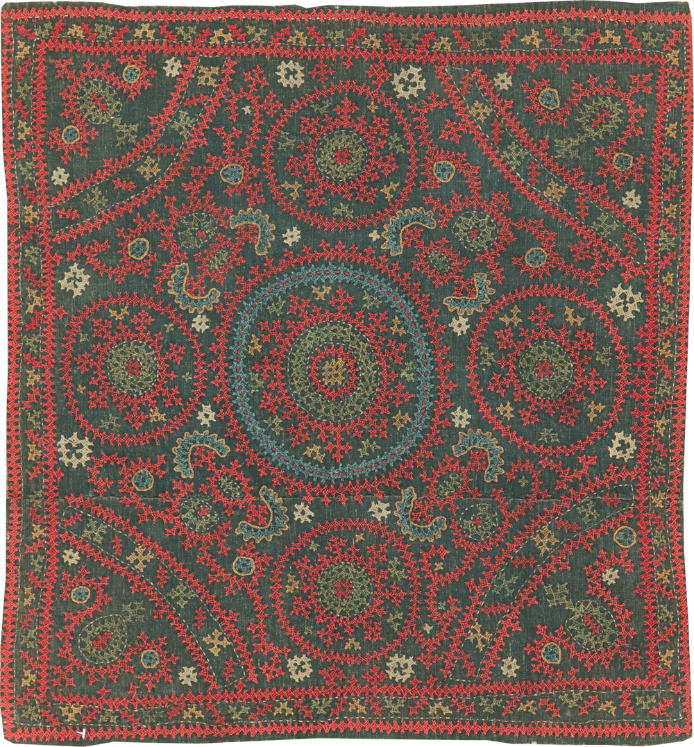 Vintage Central Asian Embroidered Suzani Textile, No.30858 - Staging