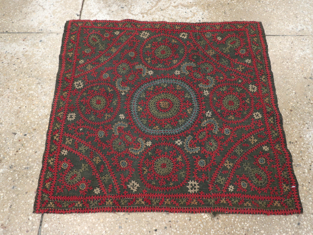 Vintage Central Asian Embroidered Suzani Textile, No.30858 - Staging