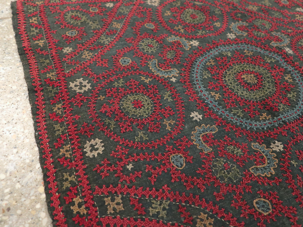 Vintage Central Asian Embroidered Suzani Textile, No.30858 - Staging