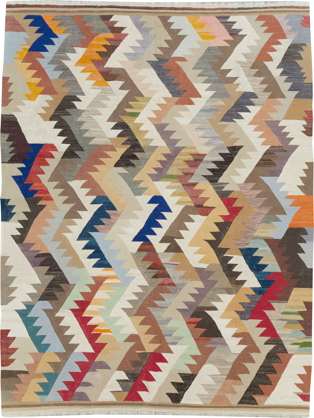 Contemporary Turkish Flatweave Kilim Room Size Carpet, No.30862 - Staging