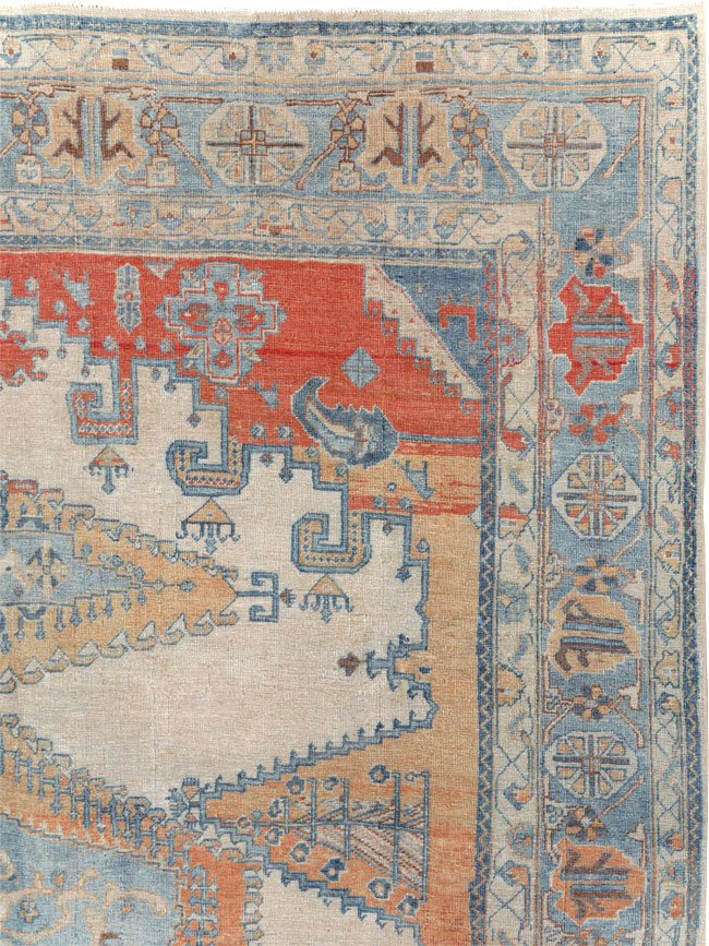 Vintage Persian Veece Room Size Carpet, No.30871 - Staging