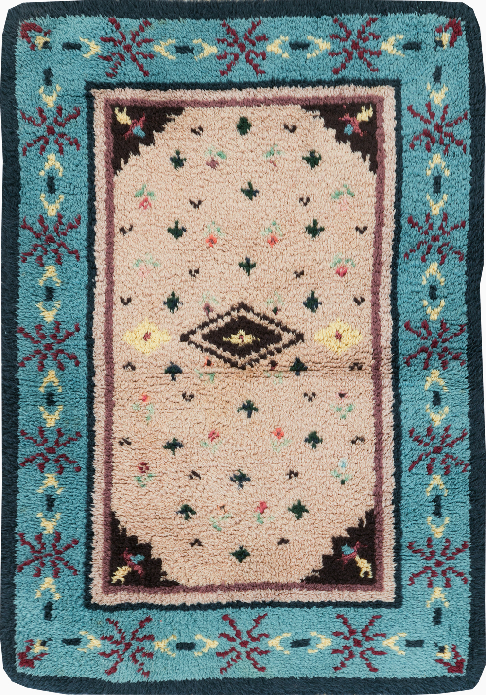 Vintage European Shag Rug, No.30874 - Staging