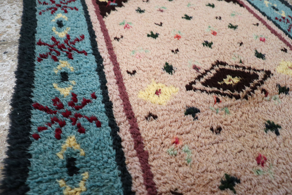 Vintage European Shag Rug, No.30874 - Staging