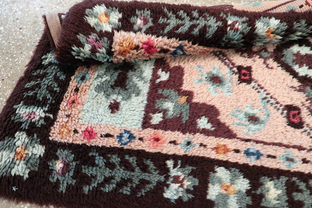 Vintage European Deco Rug, No.30877 - Staging