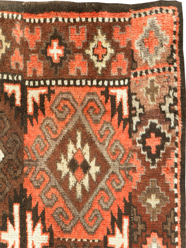 Vintage Central Asian Turkoman Gallery Rug, No.30878 - Staging