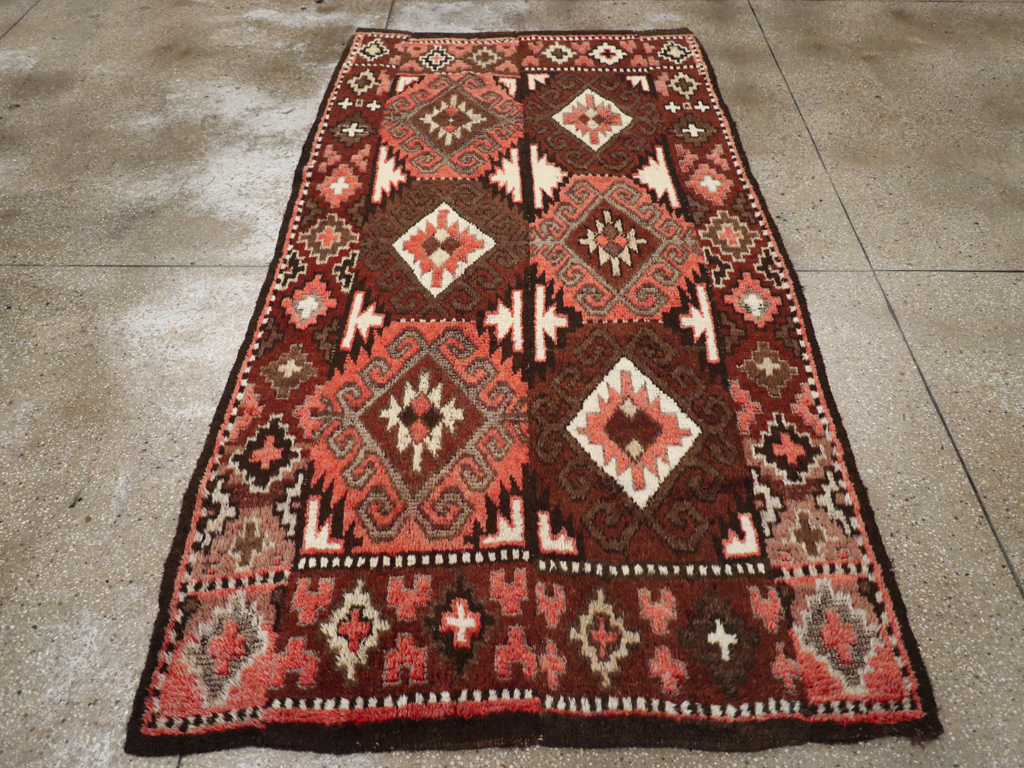 Vintage Central Asian Turkoman Gallery Rug, No.30878 - Staging