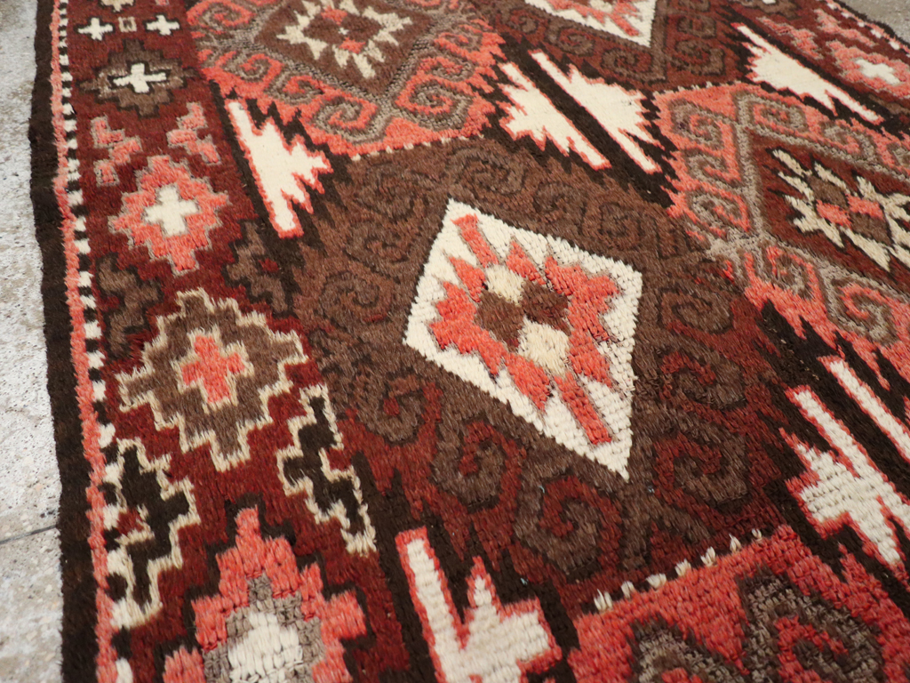 Vintage Central Asian Turkoman Gallery Rug, No.30878 - Staging
