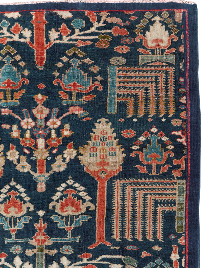 Antique Persian Sultanabad Rug, No.30879 - Staging