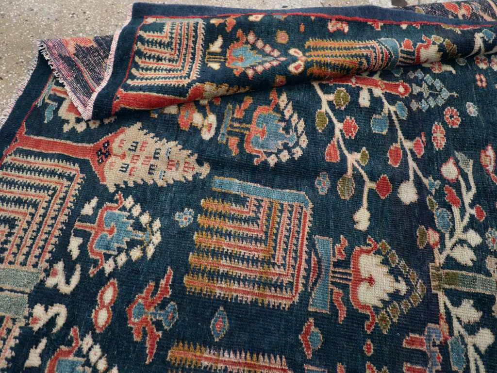 Antique Persian Sultanabad Rug, No.30879 - Staging