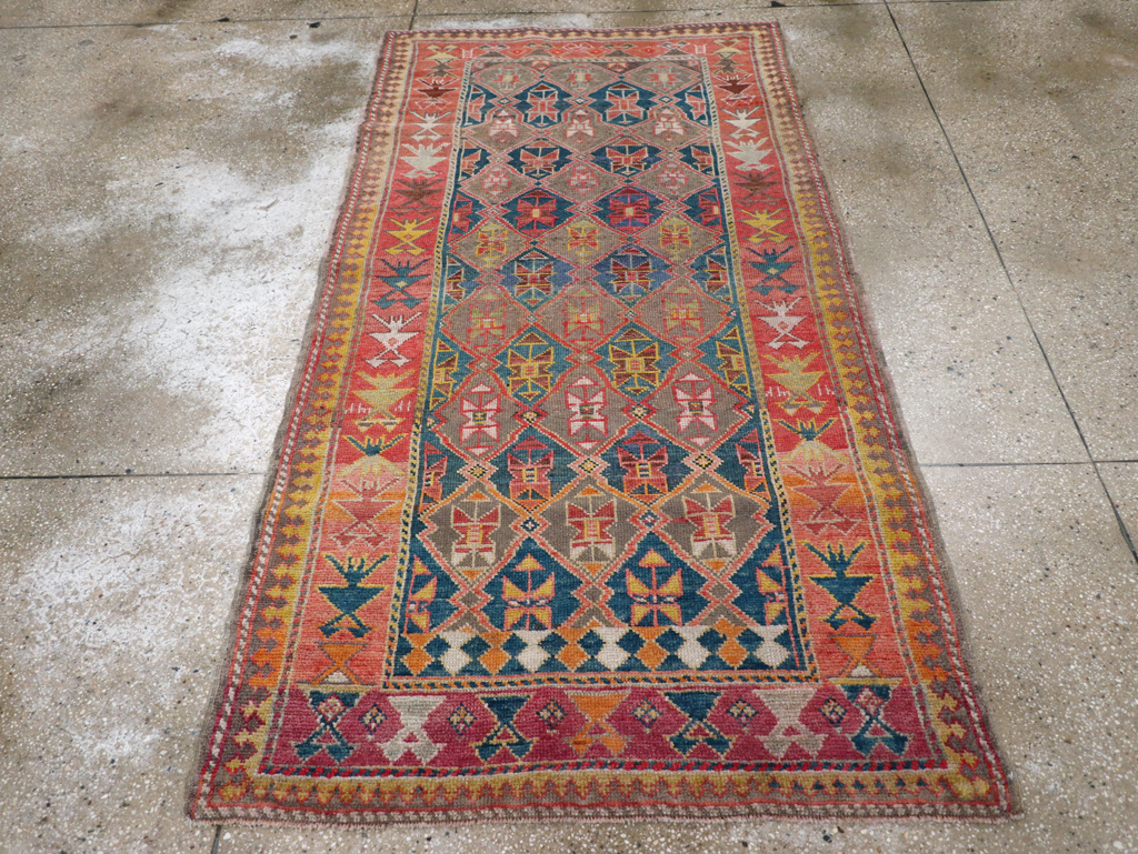 Antique Kazak Rug, No.30894 - Staging