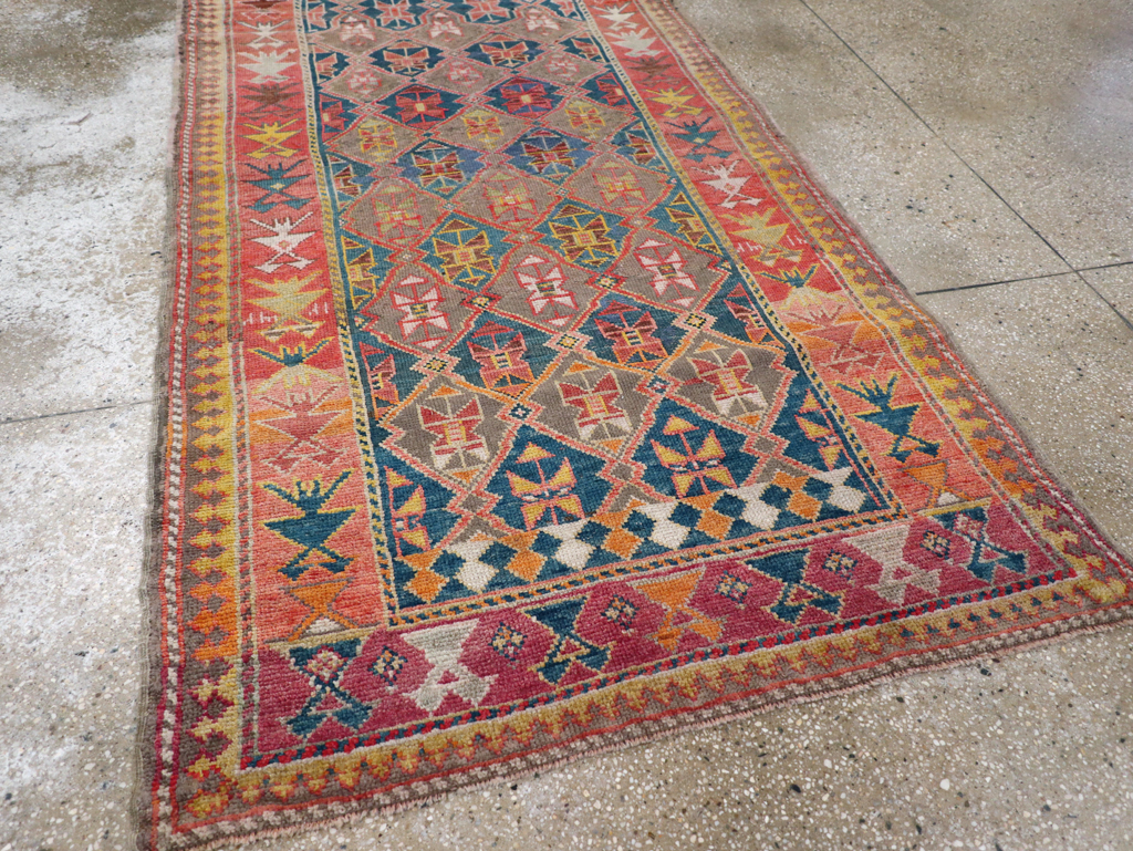 Antique Kazak Rug, No.30894 - Staging