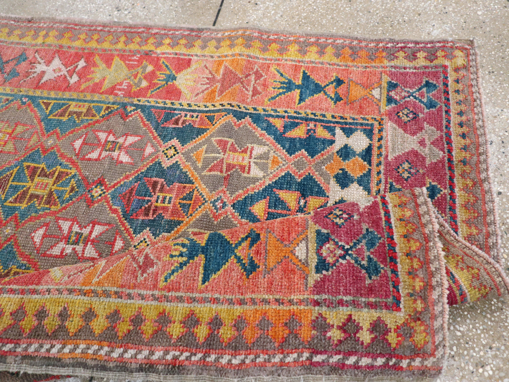 Antique Kazak Rug, No.30894 - Staging
