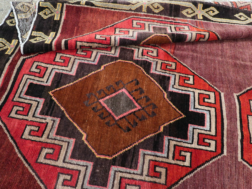 Vintage Turkish Anatolian Tribal Room Size Carpet, No.30907 - Staging